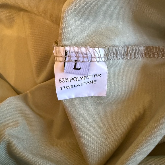 Two-Piece Set - Picture 9 of 9